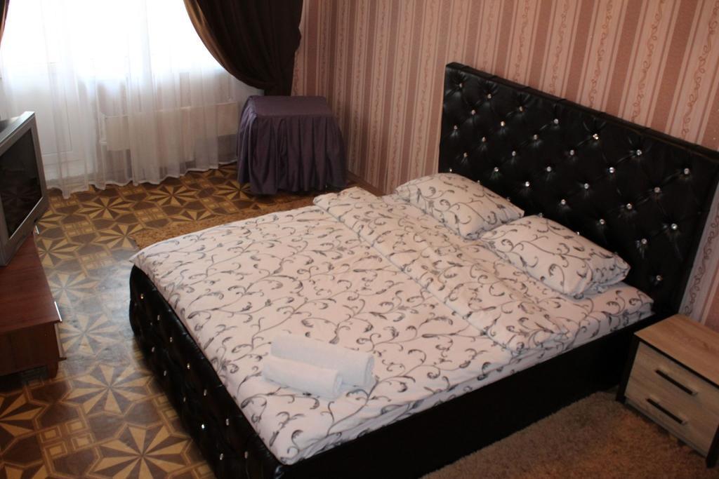 Apartment On Fastivs'Ka 2 Bila Cerkva Exteriér fotografie